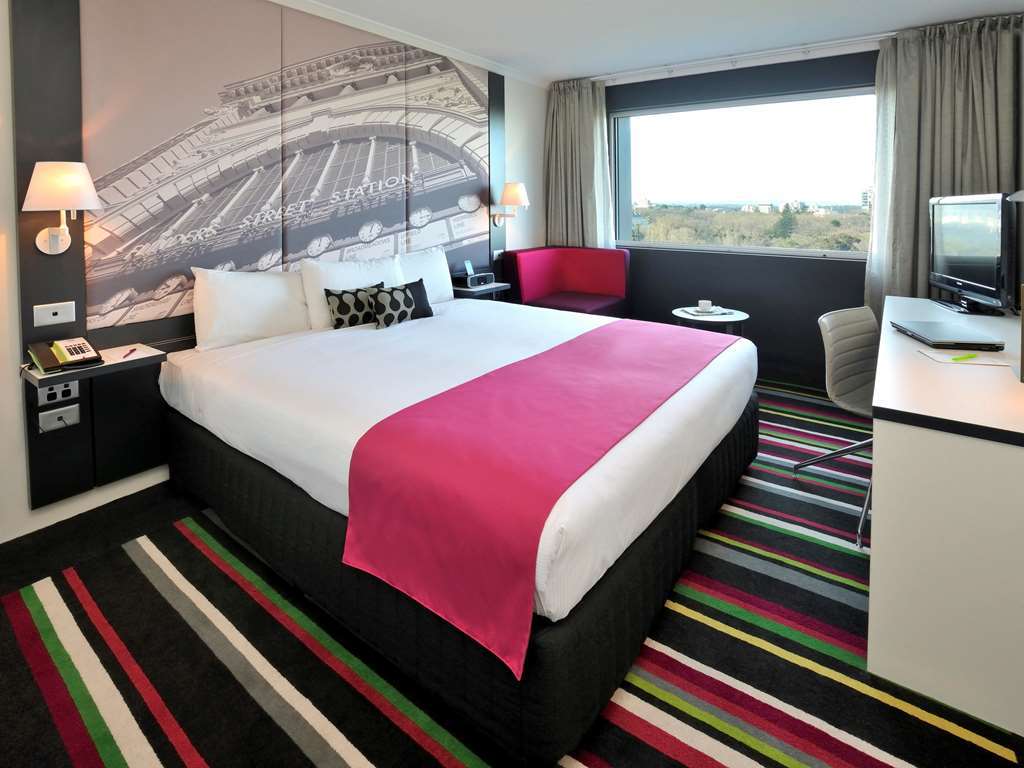 Mercure Melbourne Treasury Gardens Bilik gambar